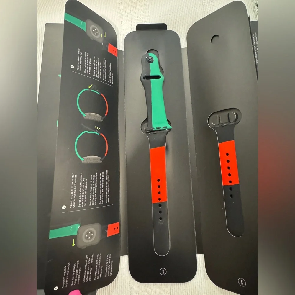 Apple Black and Red Arm & Wristbands for Active Wear